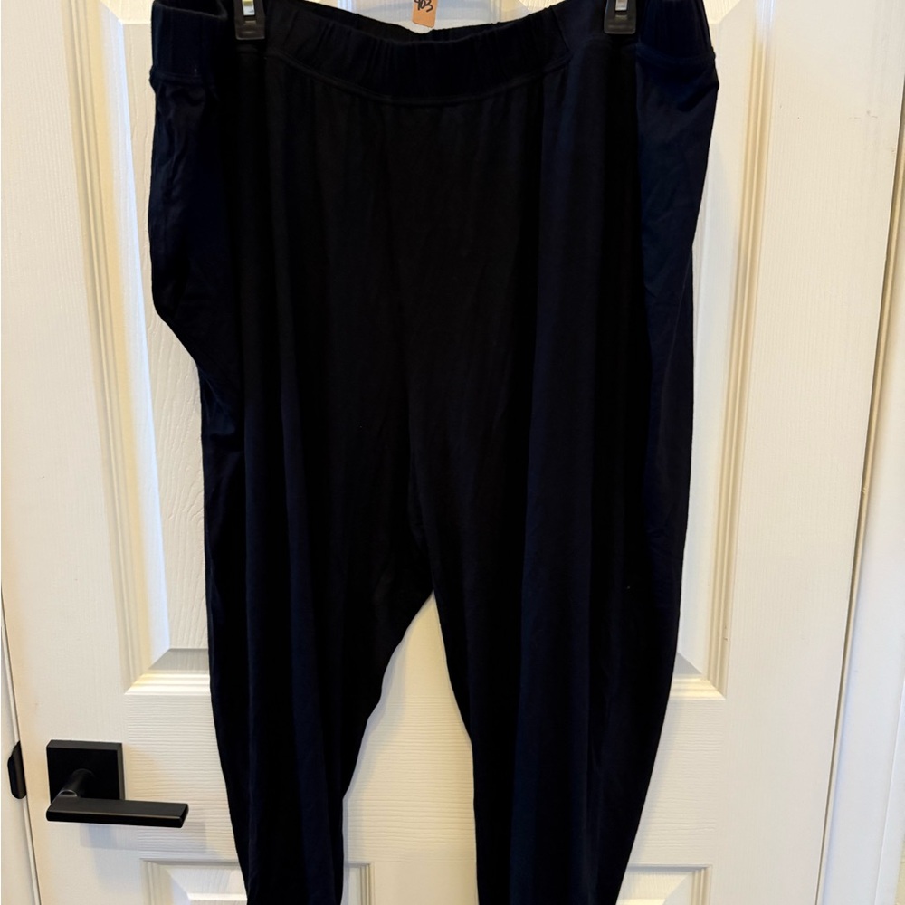 Torrid Black Knit Crop Jogger